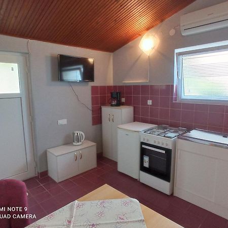 Studio Apartman פרמנטורה מראה חיצוני תמונה