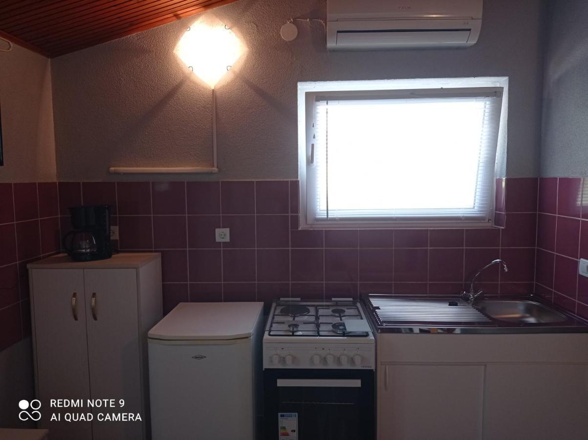 Studio Apartman פרמנטורה מראה חיצוני תמונה